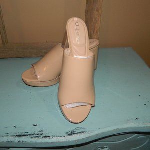 CL by Laundry "Get on Cloud" Patient Heels Size 11